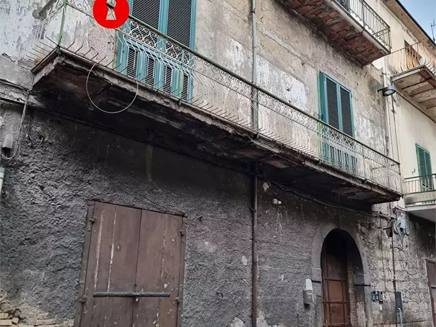 Immagine 1 di Porzione di casa in vendita  in corso umberto I 9 a Cimitile