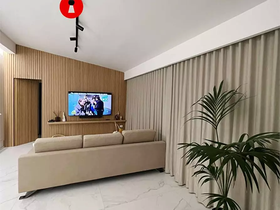 Immagine 1 di Appartamento in vendita  in via nazionale delle puglie 83 a Nola