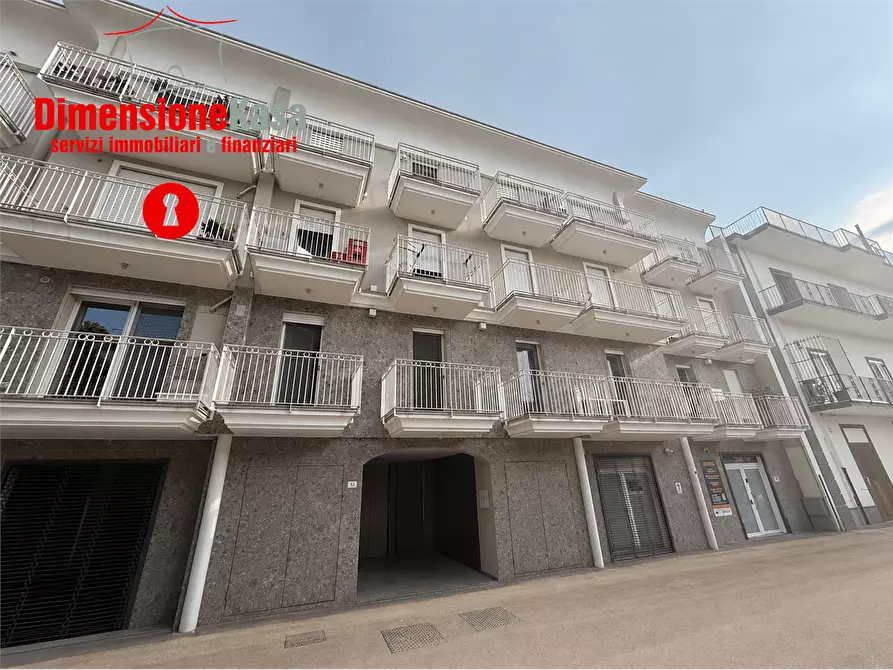 Immagine 19 di Appartamento in vendita  in via nazionale delle puglie 83 a Nola