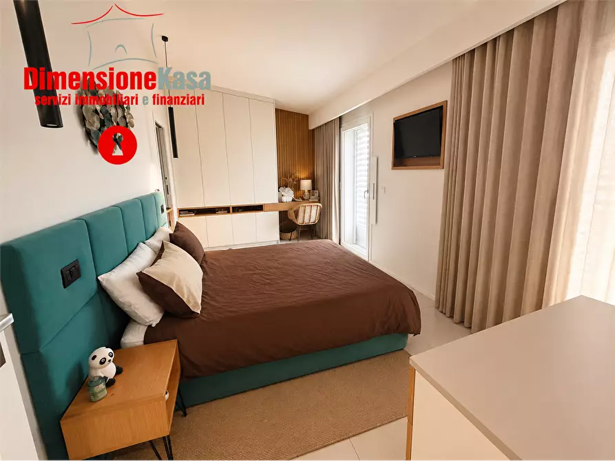 Immagine 13 di Appartamento in vendita  in via nazionale delle puglie 83 a Nola