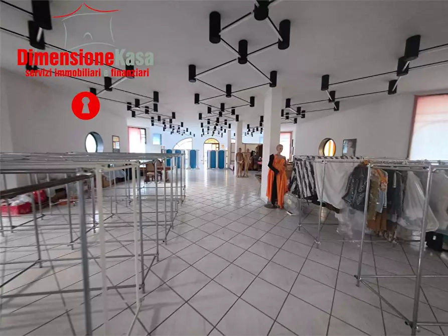 Immagine 2 di Capannone industriale in affitto  in via Alcide dei Gasperi a Roccarainola