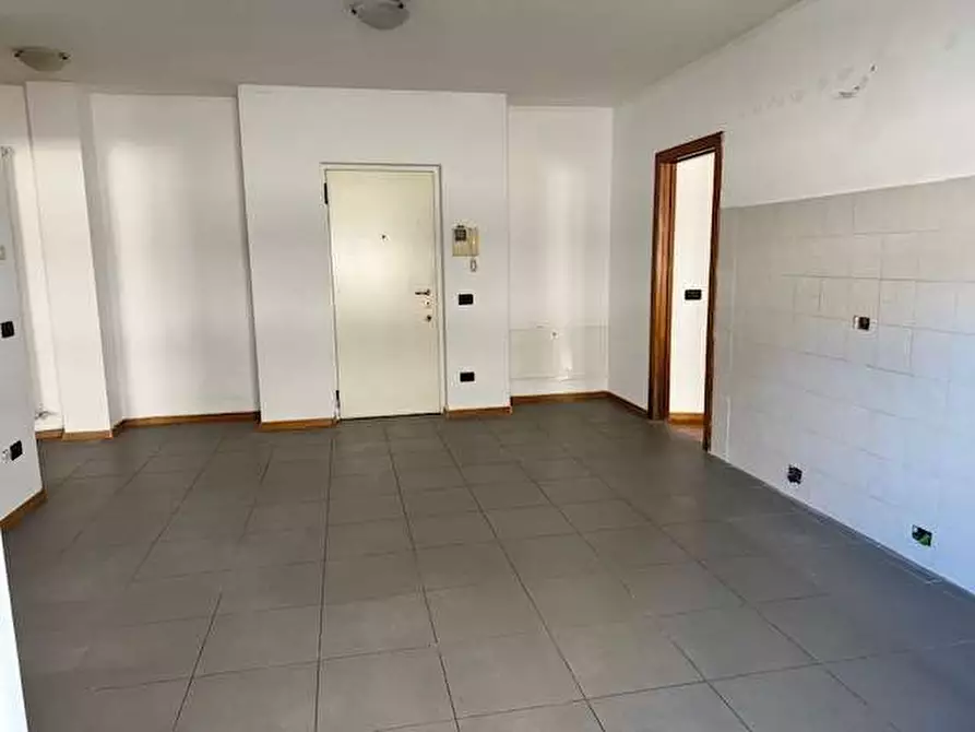 Immagine 3 di Appartamento in vendita  a Trento