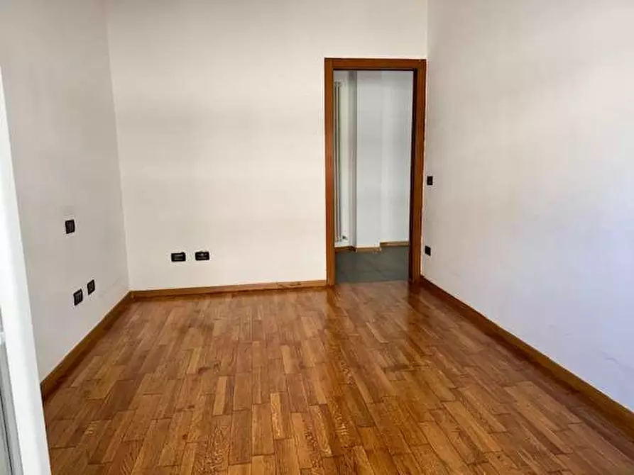 Immagine 8 di Appartamento in vendita  a Trento