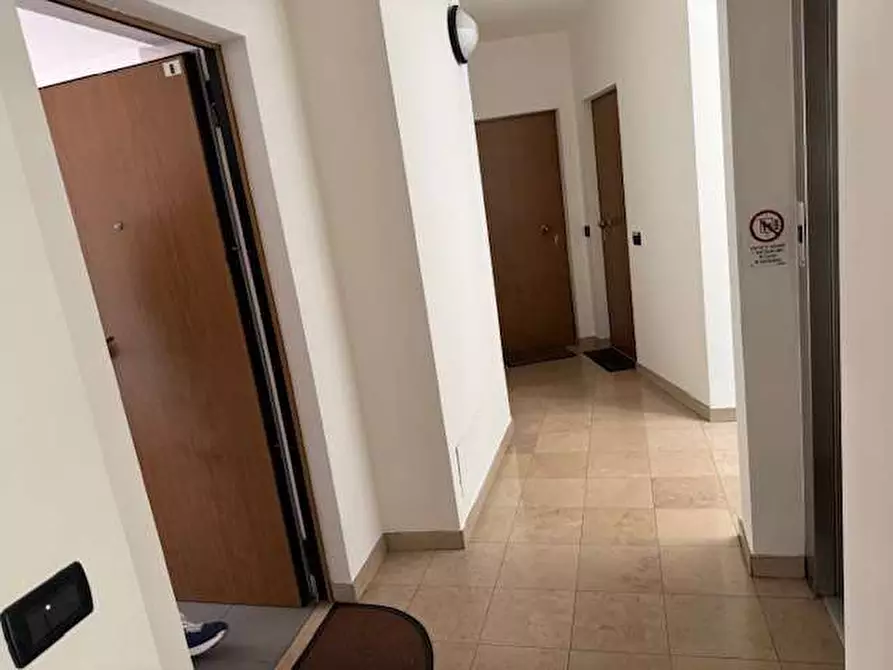 Immagine 11 di Appartamento in vendita  a Trento