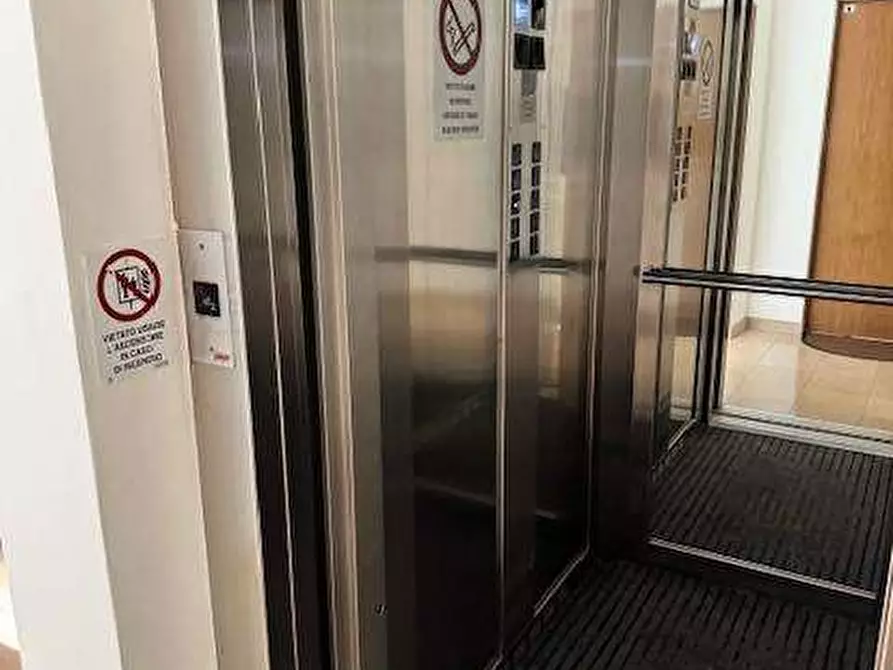 Immagine 19 di Appartamento in vendita  a Trento