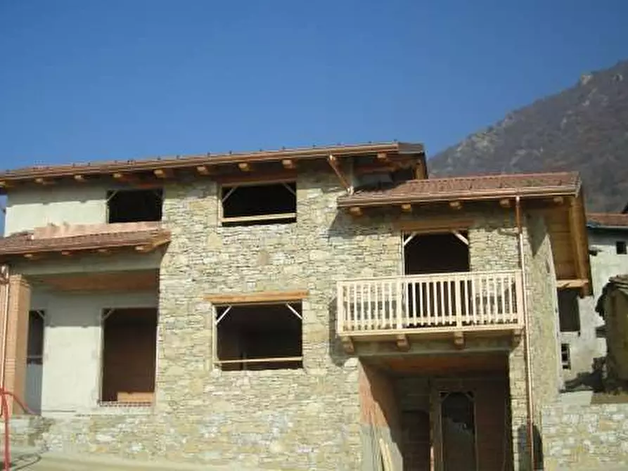 Immagine 1 di Rustico / casale in vendita  a Cantalupa