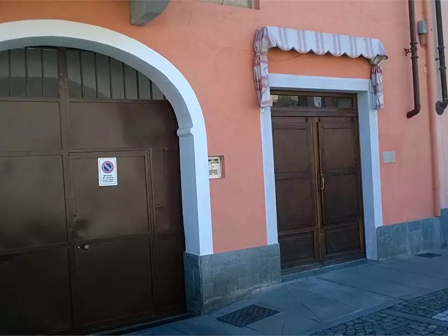 Immagine 2 di Negozio in affitto  in VIA XX SETTEMBRE a Frossasco