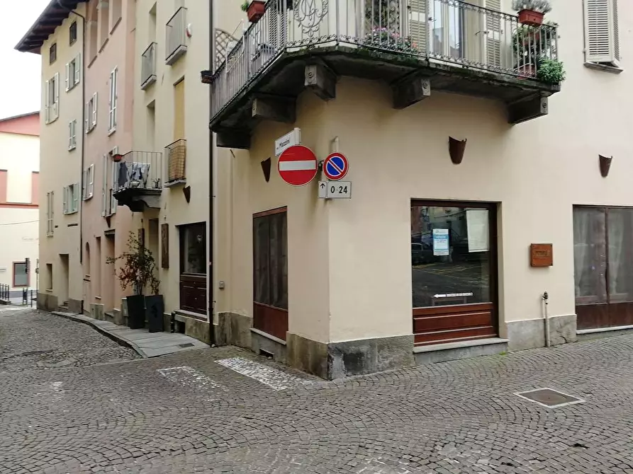 Immagine 3 di Negozio in vendita  in via Trento  29 a Pinerolo