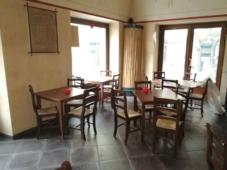 Immagine 4 di Negozio in vendita  in via Trento  29 a Pinerolo