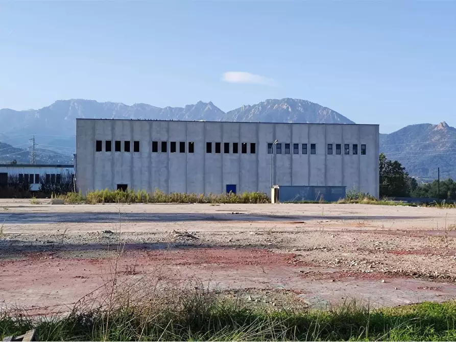 Immagine 7 di Capannone industriale in vendita  in via Santa Brigida 43 a Roletto