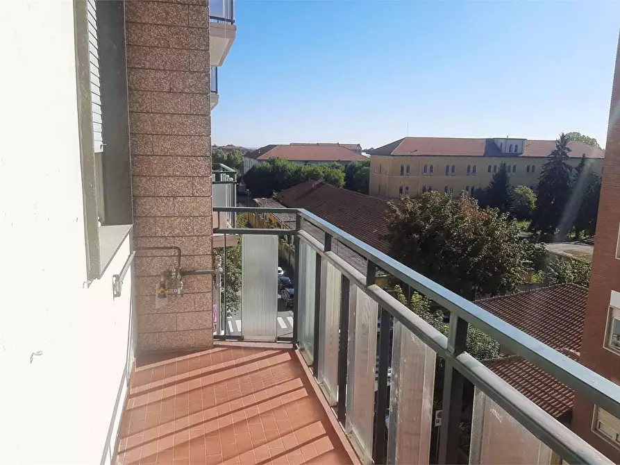 Immagine 15 di Appartamento in affitto  in VIA CAMBIANO  7 a Pinerolo