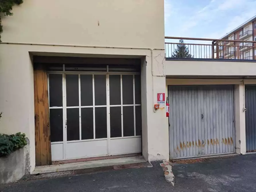 Immagine 59 di Negozio in vendita  in corso Torino 234 a Pinerolo