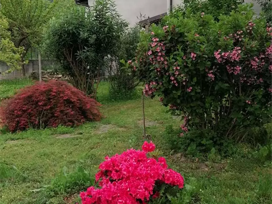 Immagine 45 di Casa bifamiliare in vendita  in via Mondovì 36 a Envie