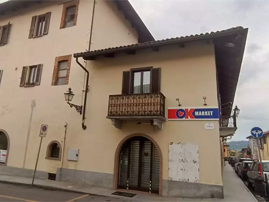 Immagine 1 di Negozio in affitto  in VIA SERGIO DE VITIS a Frossasco