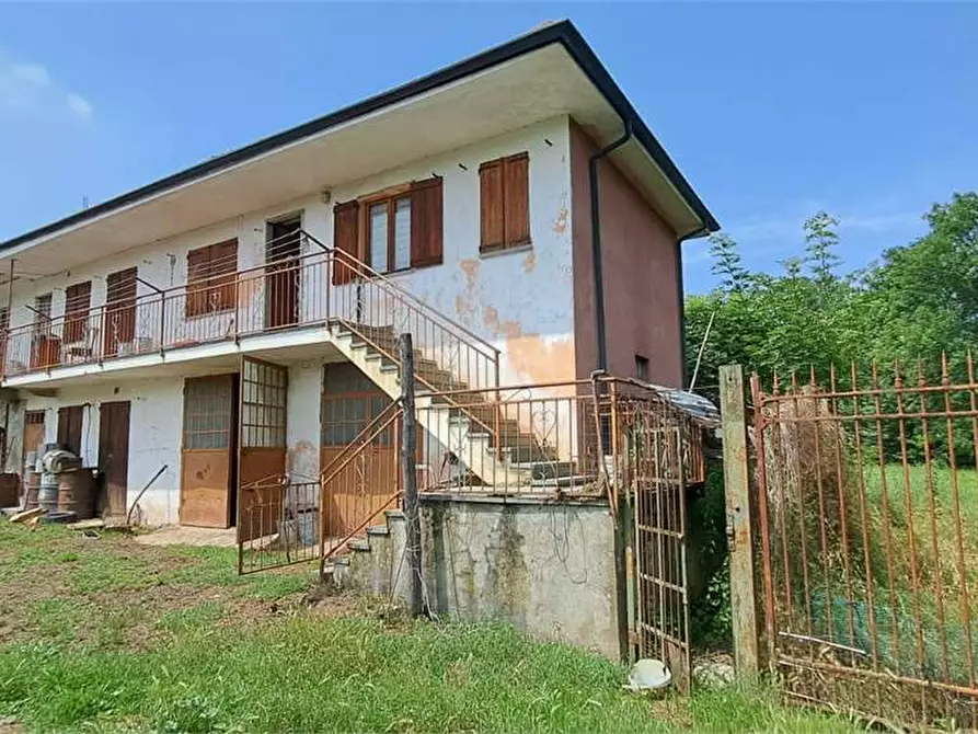 Immagine 1 di Rustico / casale in vendita  in Godino Delio 61 a San Secondo Di Pinerolo