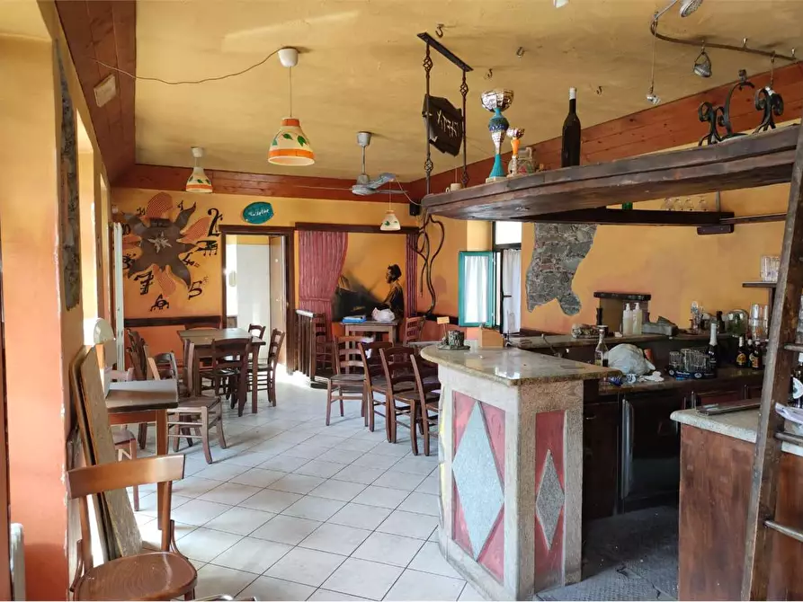 Immagine 3 di Negozio in vendita  in via Nazionale 72 a Villar Perosa