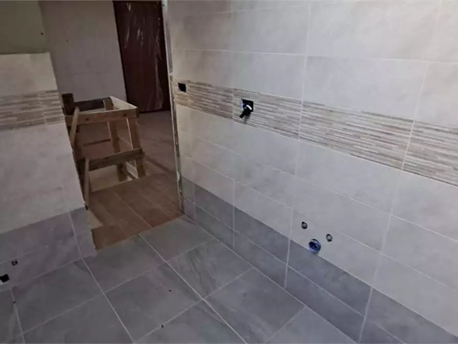 Immagine 9 di Appartamento in vendita  in via saluzzo a Pinerolo