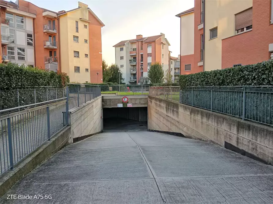 Immagine 5 di Garage in vendita  in STRADA VECCHIA DI BURIASCO  24 a Pinerolo