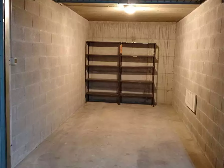 Immagine 12 di Garage in vendita  in STRADA VECCHIA DI BURIASCO  24 a Pinerolo