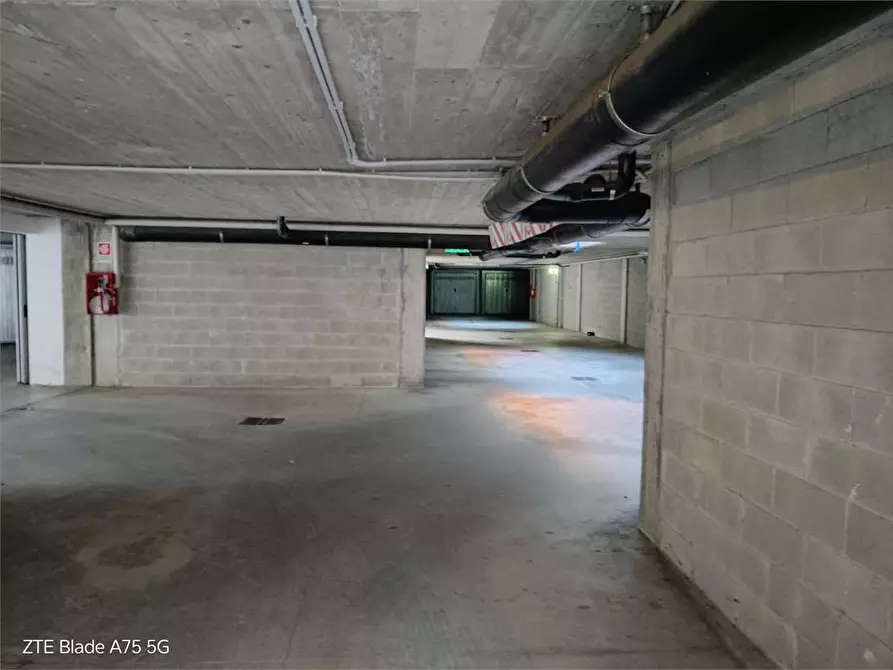 Immagine 6 di Garage in vendita  in STRADA VECCHIA DI BURIASCO  24 a Pinerolo