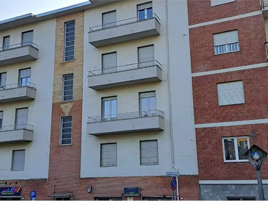 Immagine 1 di Appartamento in vendita  in via Vittorio Veneto  12 a San Germano Chisone