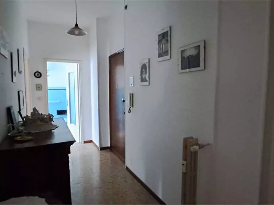 Immagine 5 di Appartamento in vendita  in via Vittorio Veneto  12 a San Germano Chisone