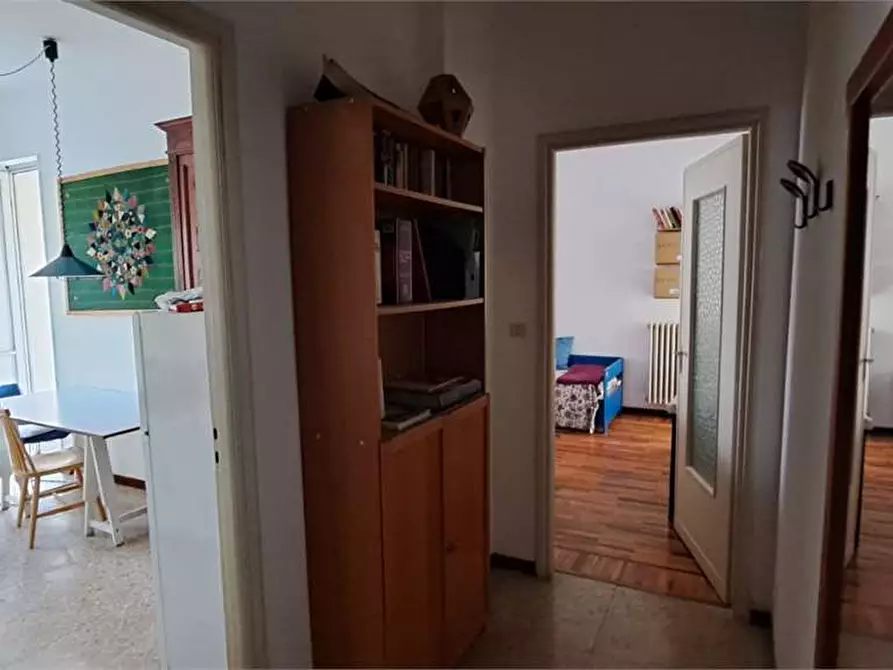 Immagine 4 di Appartamento in vendita  in via Vittorio Veneto  12 a San Germano Chisone