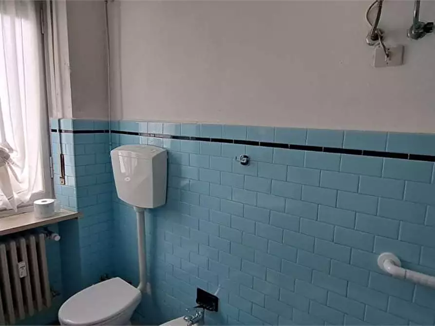 Immagine 17 di Appartamento in vendita  in via Vittorio Veneto  12 a San Germano Chisone