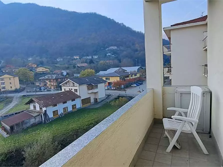 Immagine 13 di Appartamento in vendita  in via Vittorio Veneto  12 a San Germano Chisone