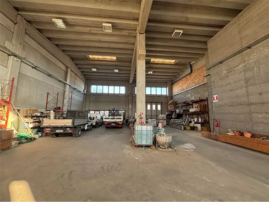 Immagine 8 di Capannone industriale in vendita  in via R. Incerti 35 a Pinerolo
