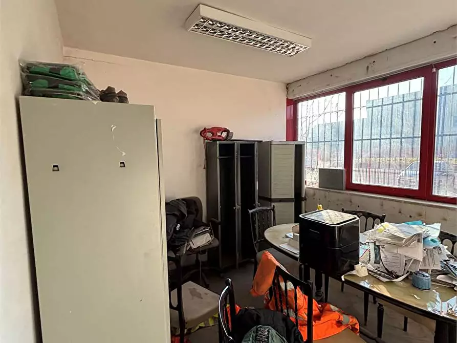 Immagine 10 di Capannone industriale in vendita  in via R. Incerti 35 a Pinerolo