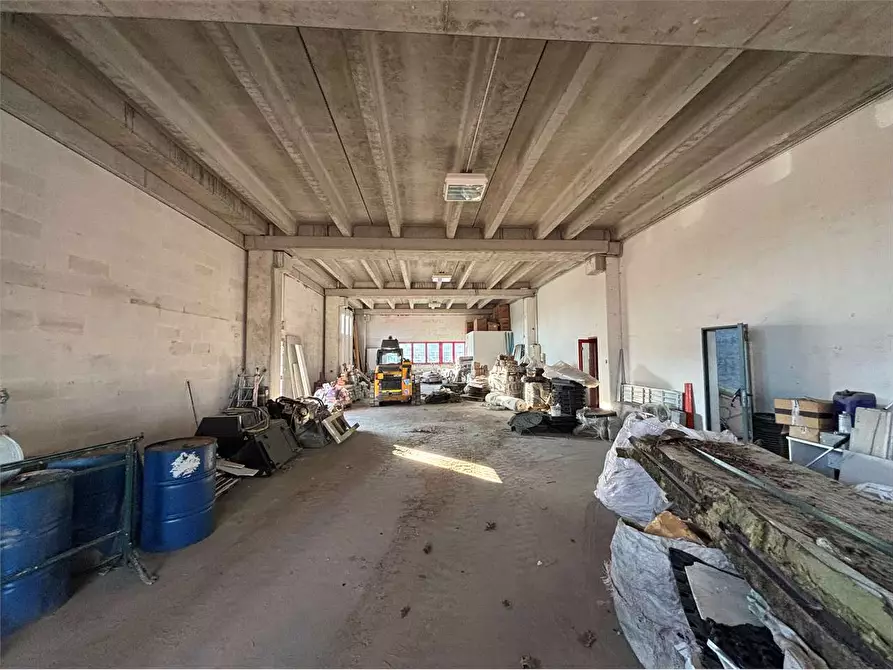 Immagine 13 di Capannone industriale in vendita  in via R. Incerti 35 a Pinerolo