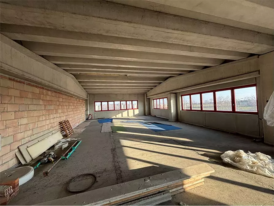 Immagine 19 di Capannone industriale in vendita  in via R. Incerti 35 a Pinerolo