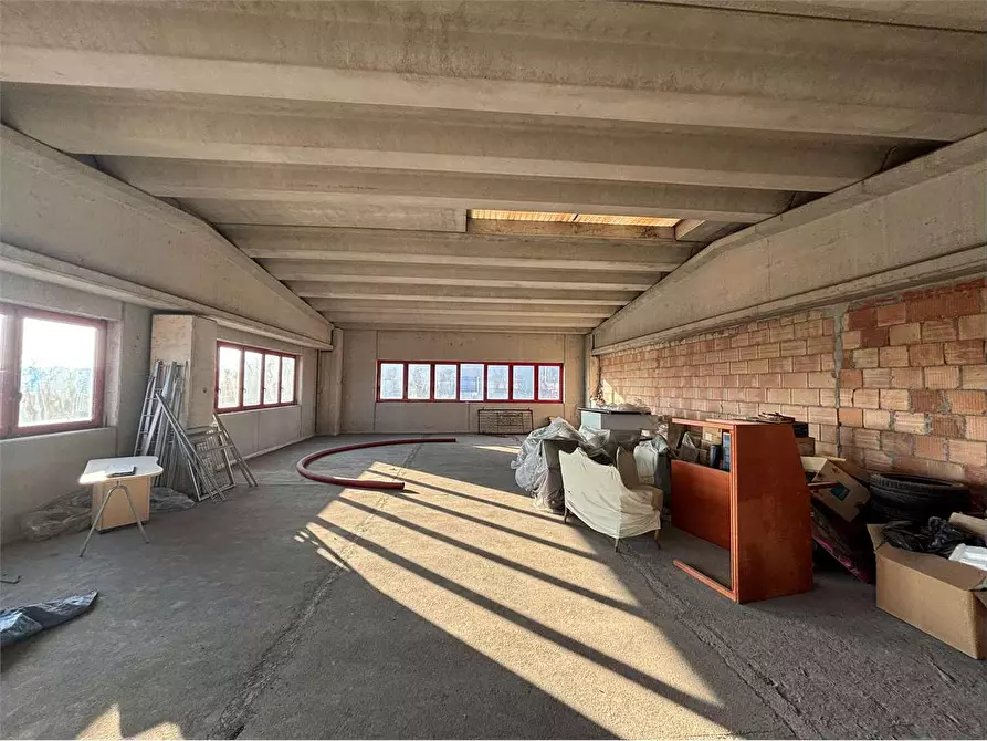 Immagine 22 di Capannone industriale in vendita  in via R. Incerti 35 a Pinerolo