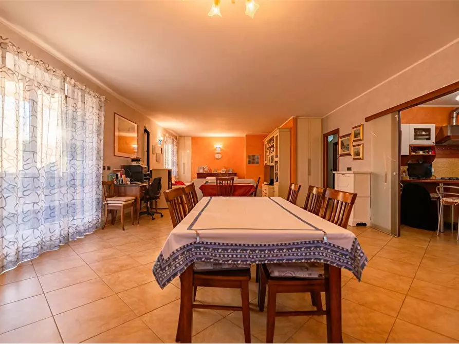 Immagine 6 di Villa in vendita  in via Don Asvisio 10 a Frossasco