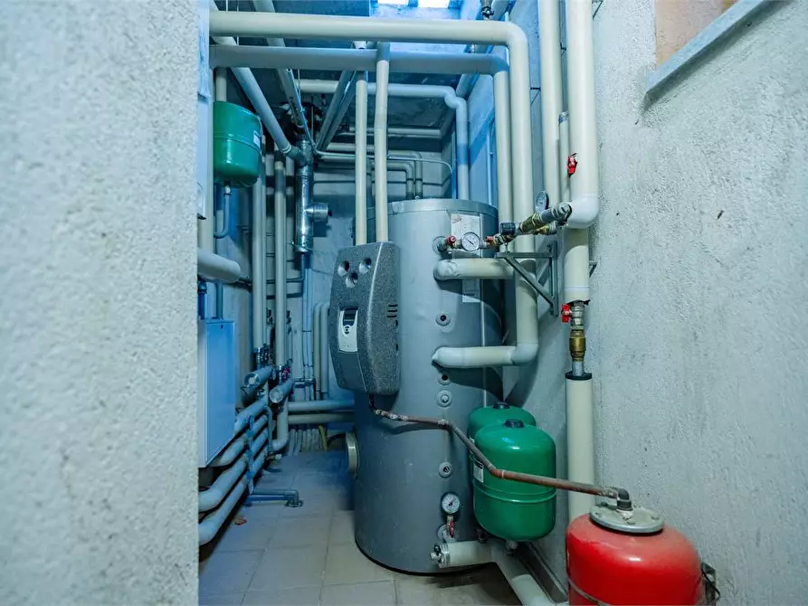 Immagine 36 di Villa in vendita  in via Don Asvisio 10 a Frossasco