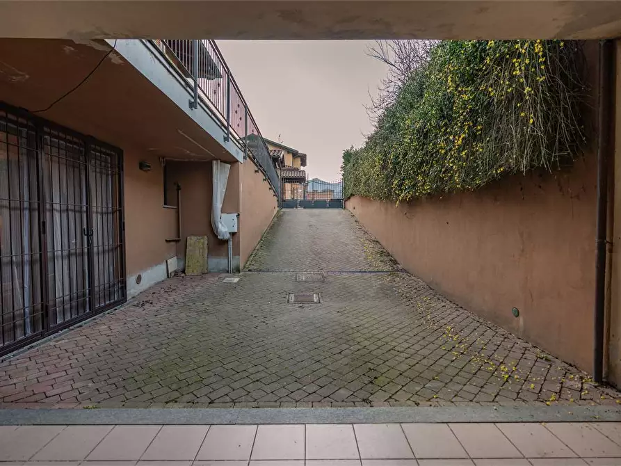 Immagine 38 di Villa in vendita  in via Don Asvisio 10 a Frossasco