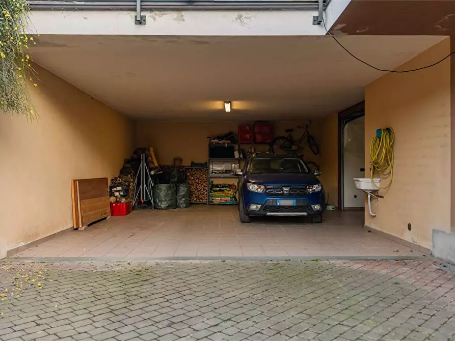 Immagine 39 di Villa in vendita  in via Don Asvisio 10 a Frossasco