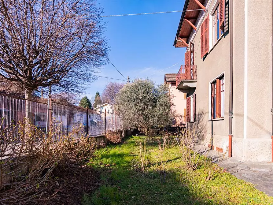 Immagine 46 di Villa in vendita  in viale Trento 10 a Torre Pellice