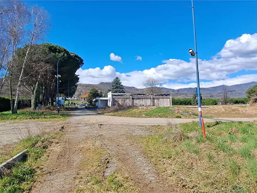 Immagine 27 di Ufficio in vendita  a Roletto