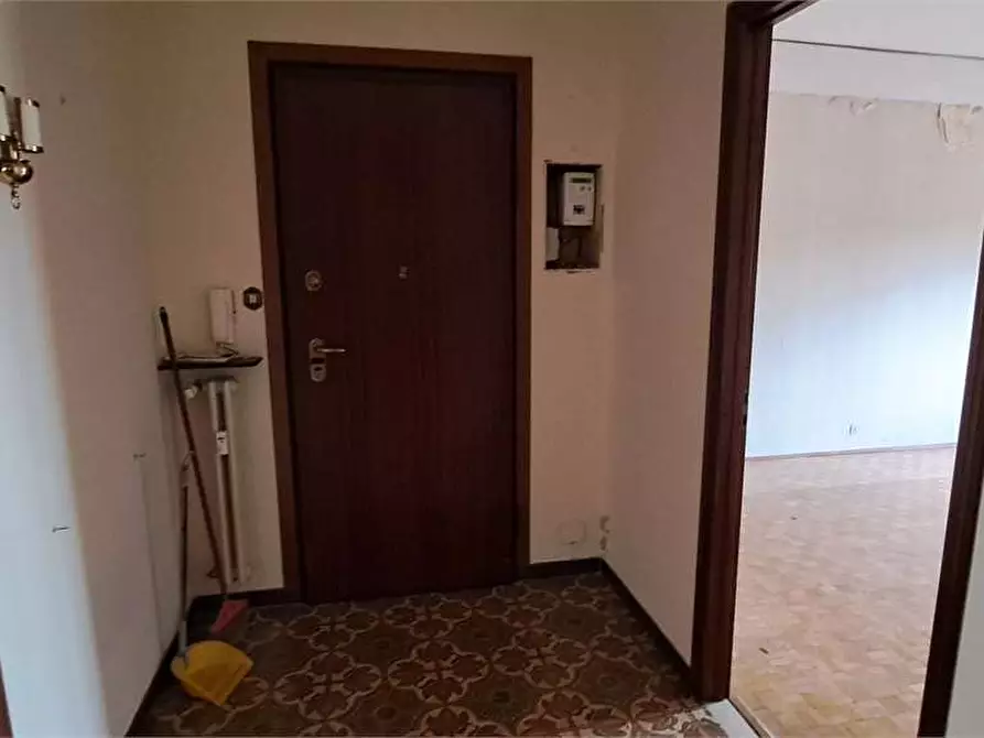 Immagine 29 di Appartamento in vendita  in Serafino 10 a Pinerolo