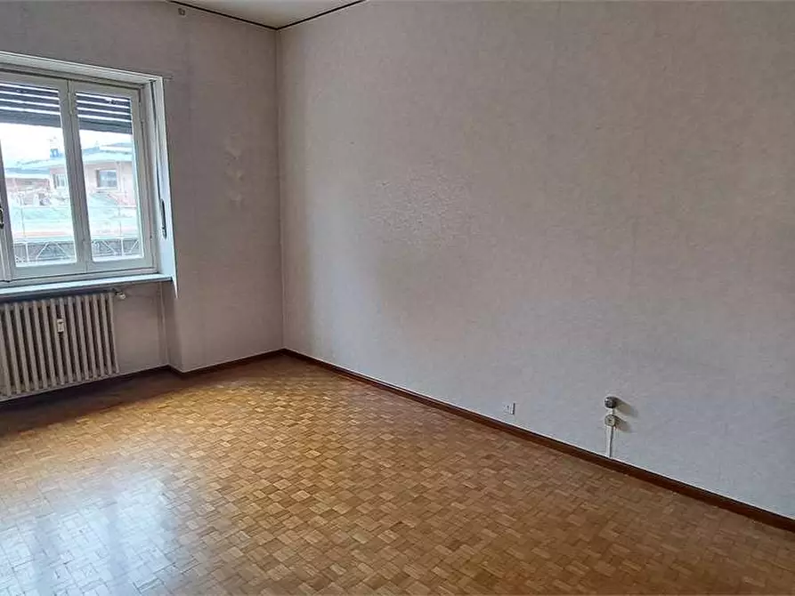 Immagine 32 di Appartamento in vendita  in Serafino 10 a Pinerolo