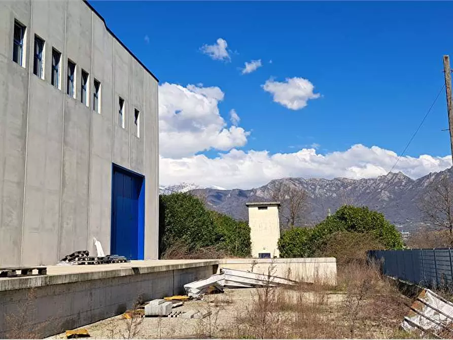 Immagine 2 di Capannone industriale in vendita  in via Santa Brigida 43 a Roletto