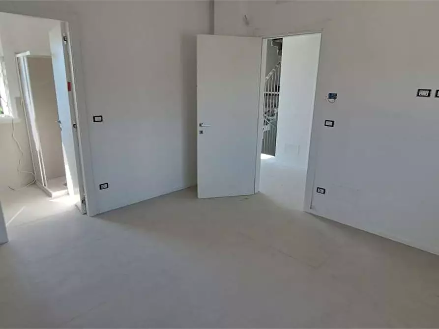 Immagine 14 di Villetta a schiera in vendita  in via Giustetto a Pinerolo