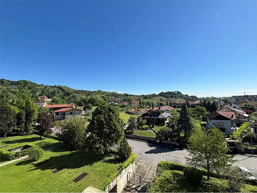 Immagine 6 di Appartamento in vendita  in piazza Avis 14 a Pinerolo