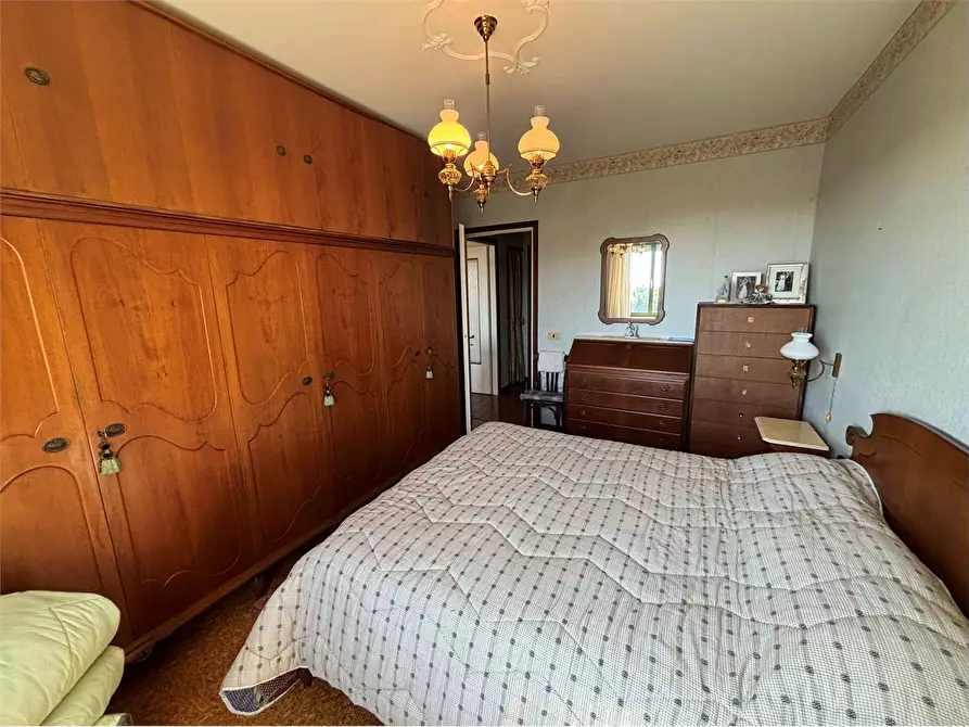 Immagine 12 di Appartamento in vendita  in piazza Avis 14 a Pinerolo