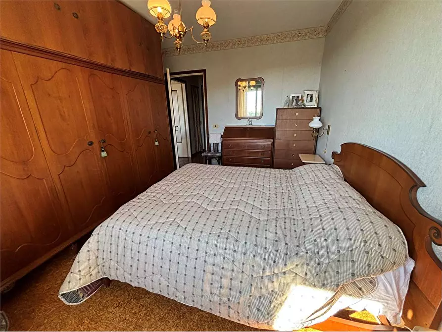 Immagine 13 di Appartamento in vendita  in piazza Avis 14 a Pinerolo