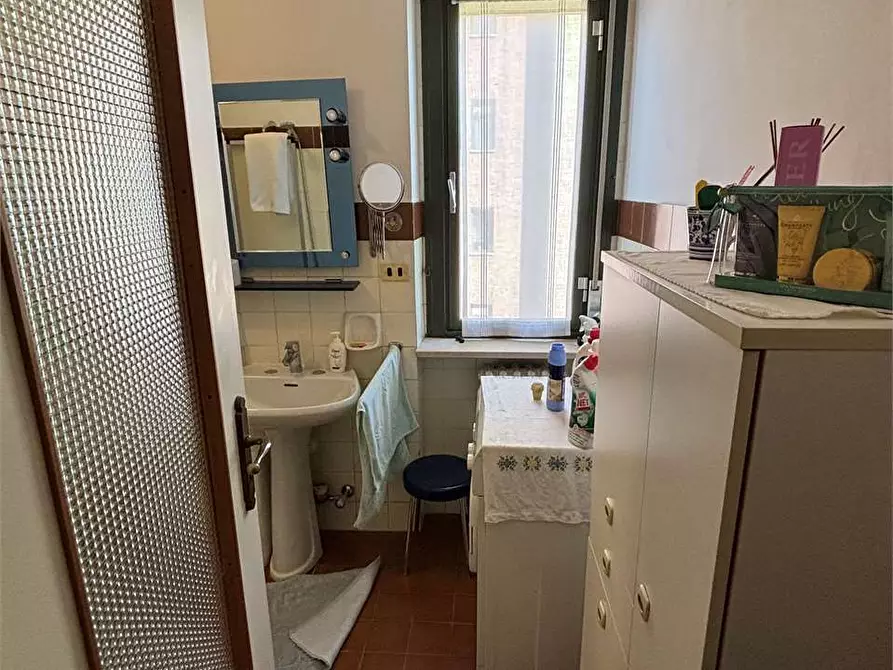 Immagine 17 di Appartamento in vendita  in piazza Avis 14 a Pinerolo