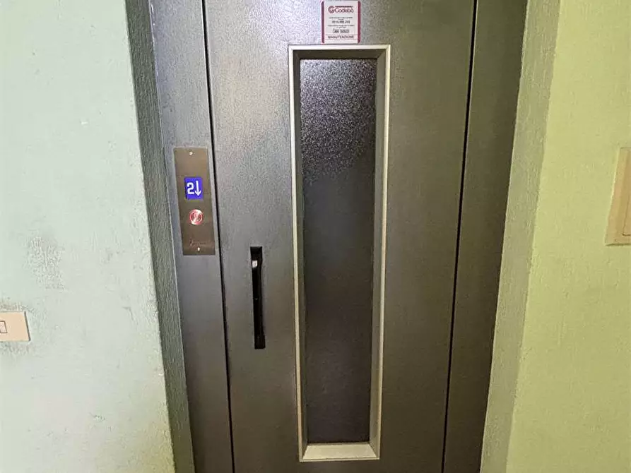 Immagine 34 di Appartamento in vendita  in piazza Avis 14 a Pinerolo