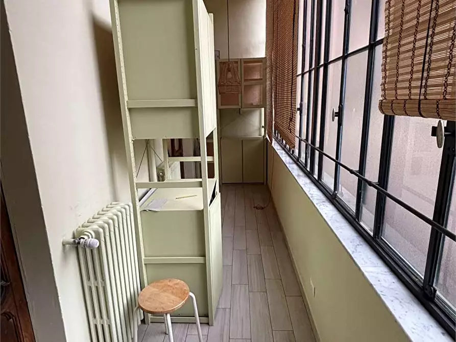 Immagine 10 di Negozio in affitto  in via Montebello 3 a Pinerolo